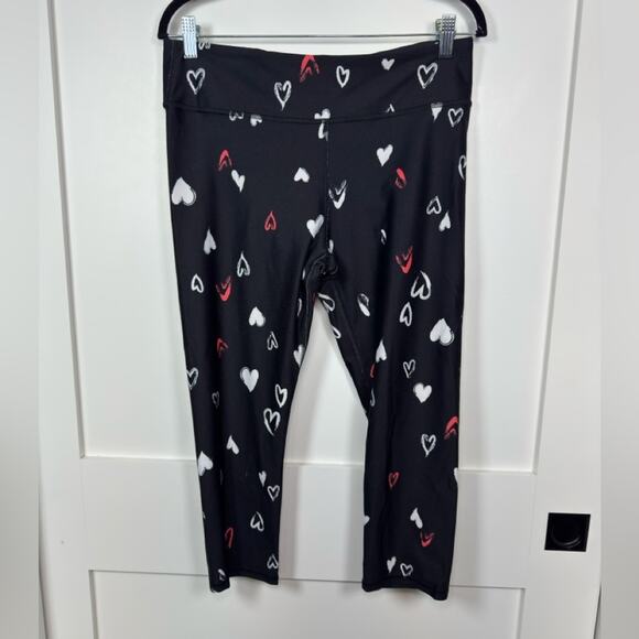 Fabletics Demi Lovato Heart Cropped Leggings Size Large - Picture 1 of 7